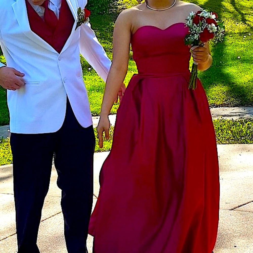 Prom Dress in Royal Red